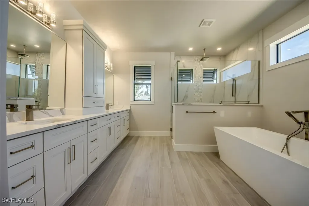 4241 NW 26th Street Cape Coral FL 33993
