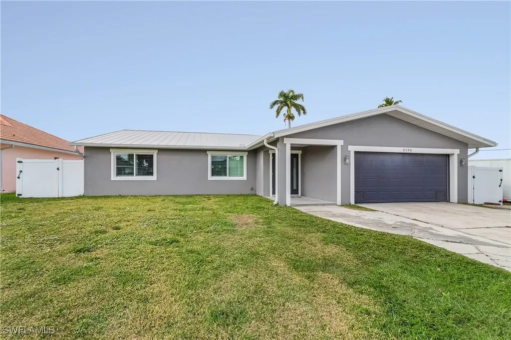 2195 Havana Avenue Fort Myers FL 33905