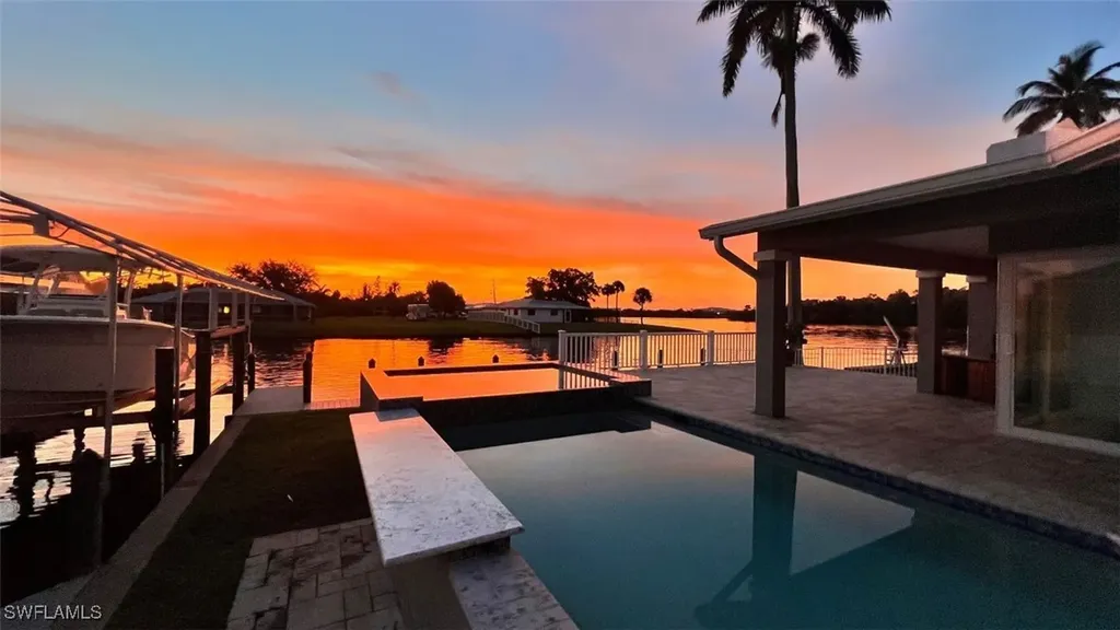 2195 Havana Avenue Fort Myers FL 33905