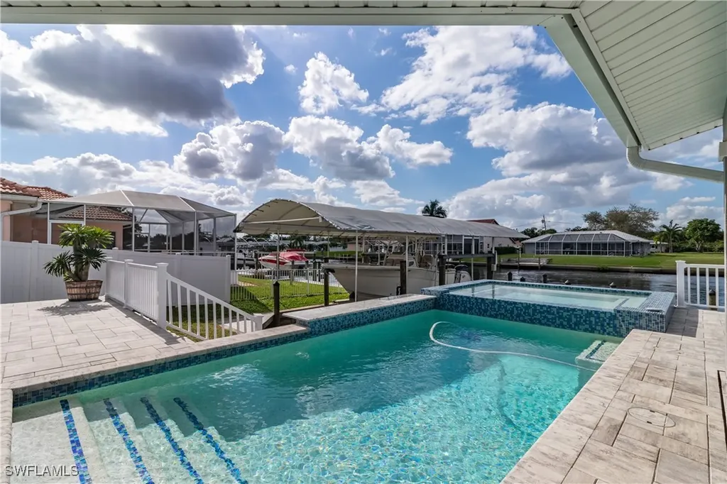 2195 Havana Avenue Fort Myers FL 33905