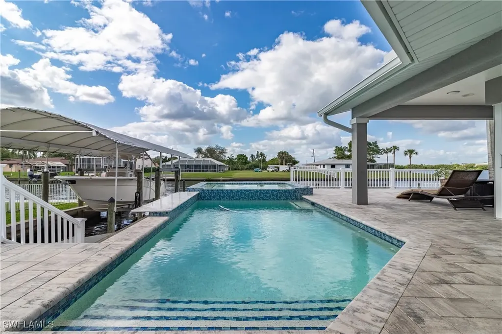 2195 Havana Avenue Fort Myers FL 33905