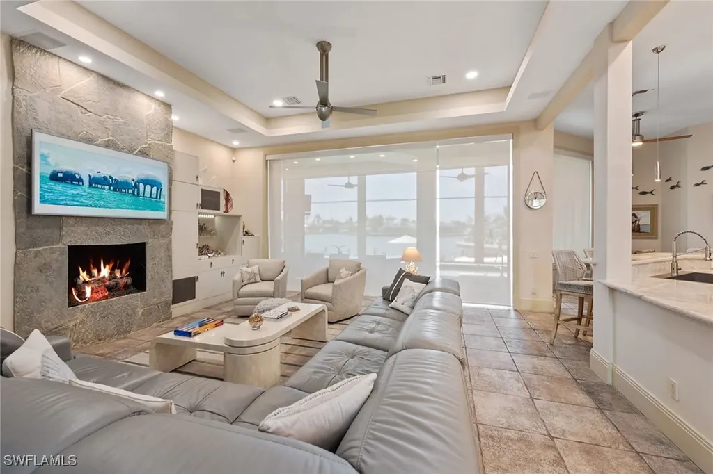 130 Hollyhock Court Marco Island FL 34145