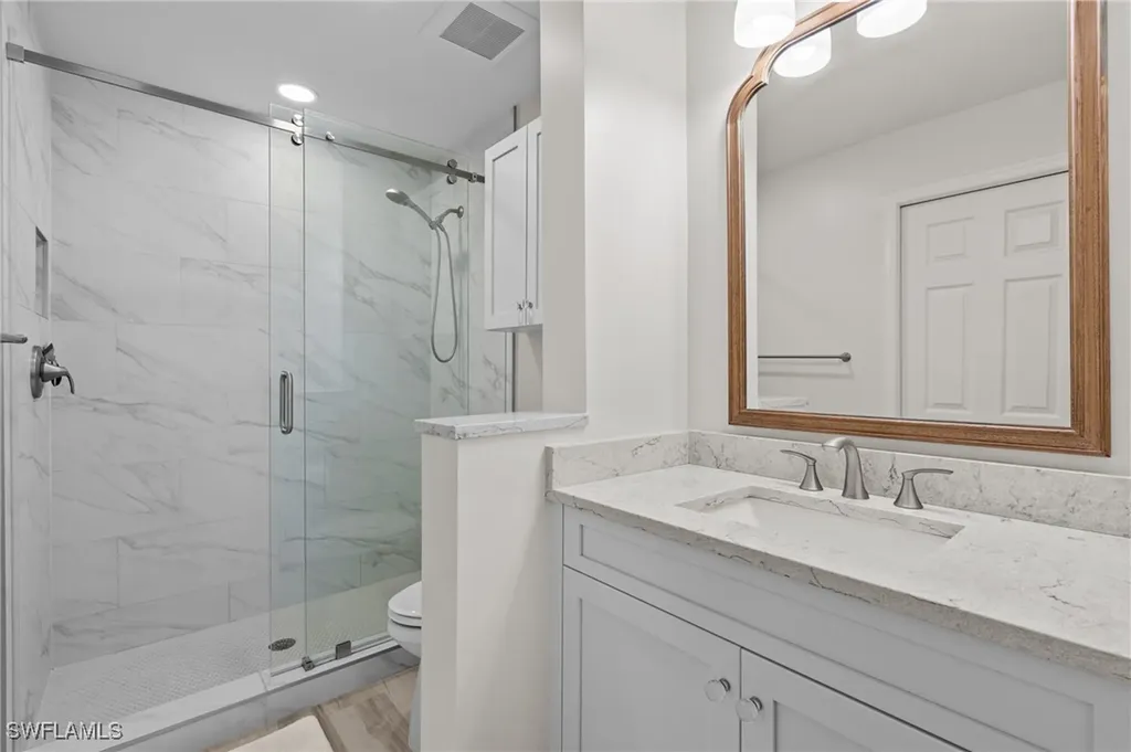 10682 Gulf Shore Drive Naples FL 34108