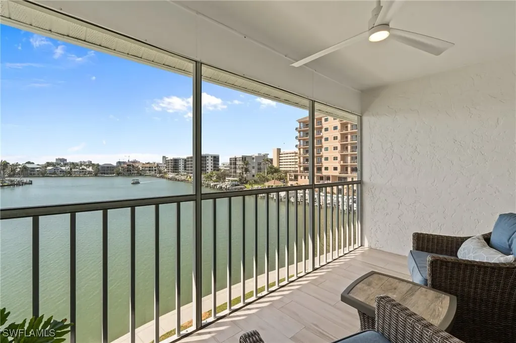 10682 Gulf Shore Drive Naples FL 34108