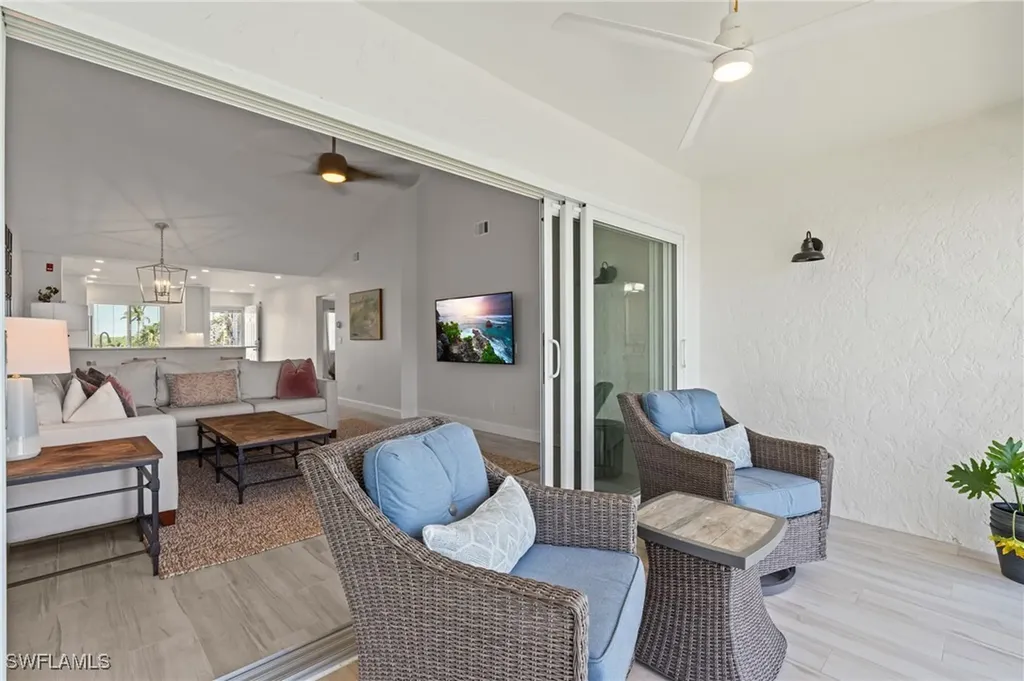 10682 Gulf Shore Drive Naples FL 34108