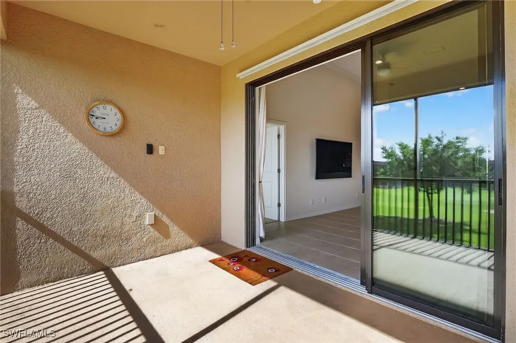 9386 Pocida Court Naples FL 34119