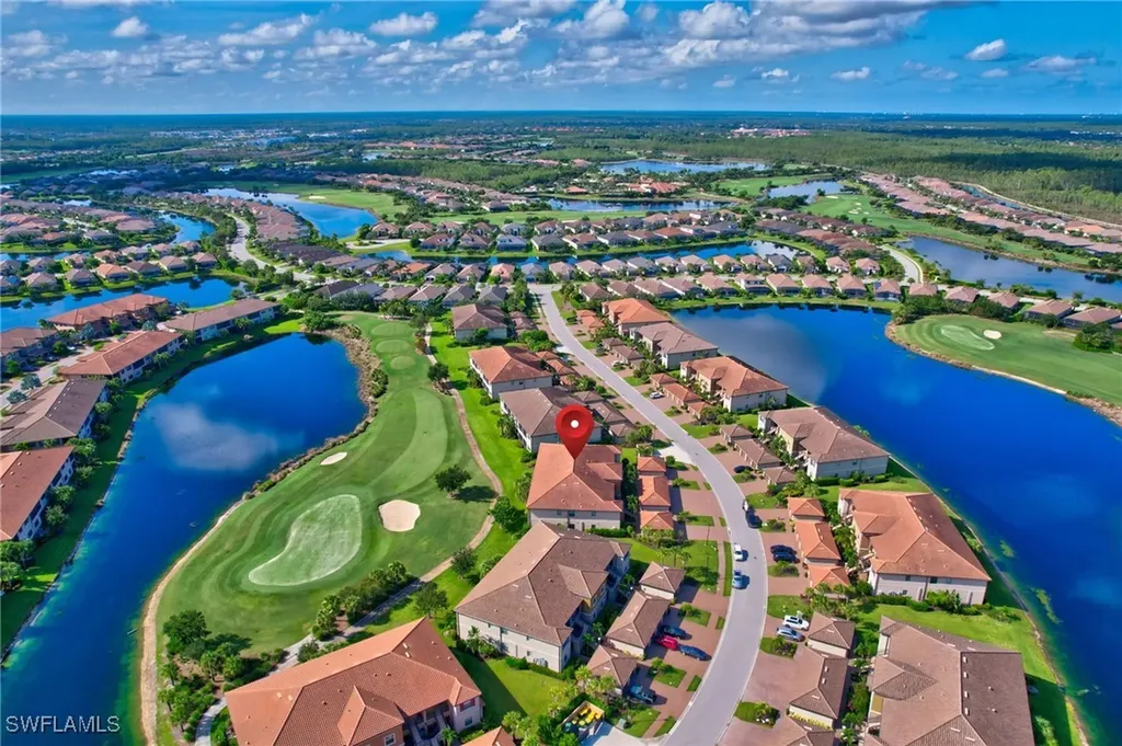 9386 Pocida Court Naples FL 34119