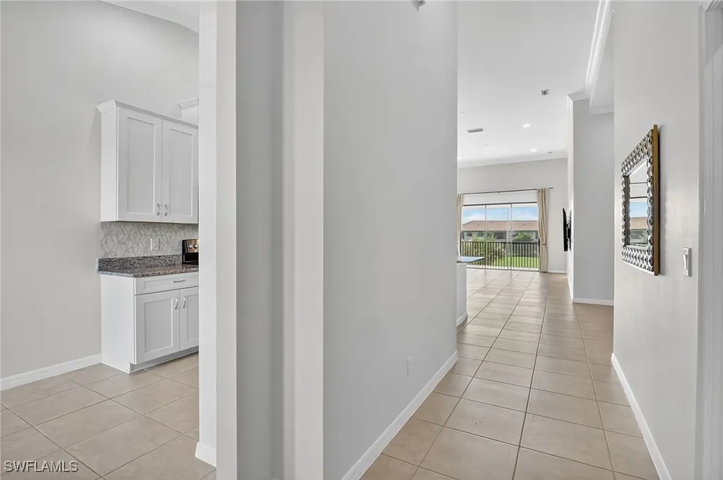 9386 Pocida Court Naples FL 34119