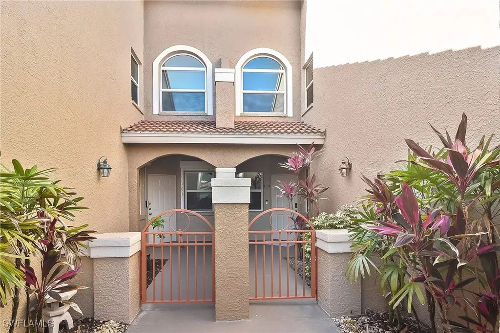 2600 Marshcreek Lane Naples FL 34119