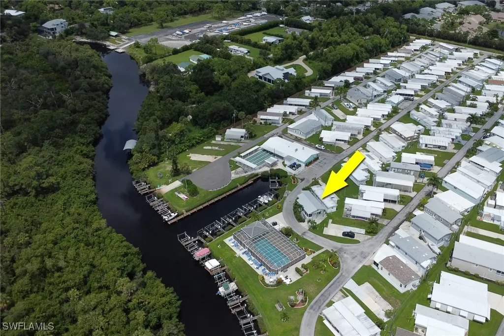 20721 Basin Drive Estero FL 33928