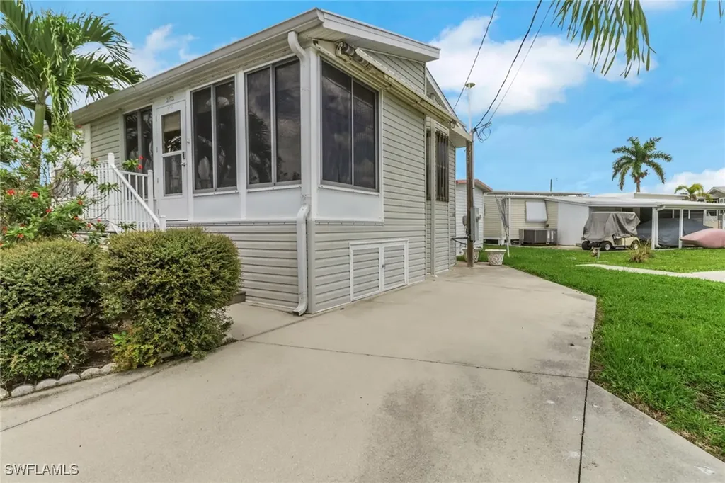 20721 Basin Drive Estero FL 33928