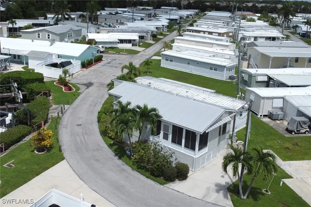 20721 Basin Drive Estero FL 33928