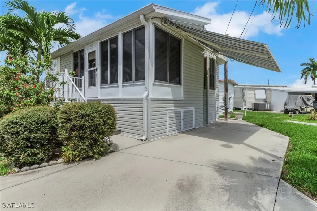 20721 Basin Drive Estero FL 33928