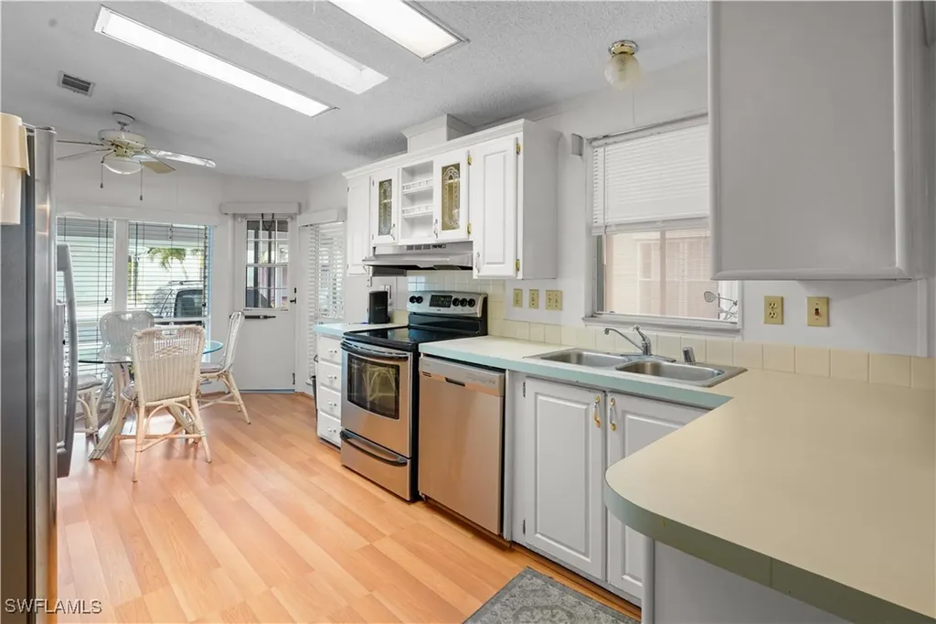 49 Turquoise Avenue Naples FL 34114