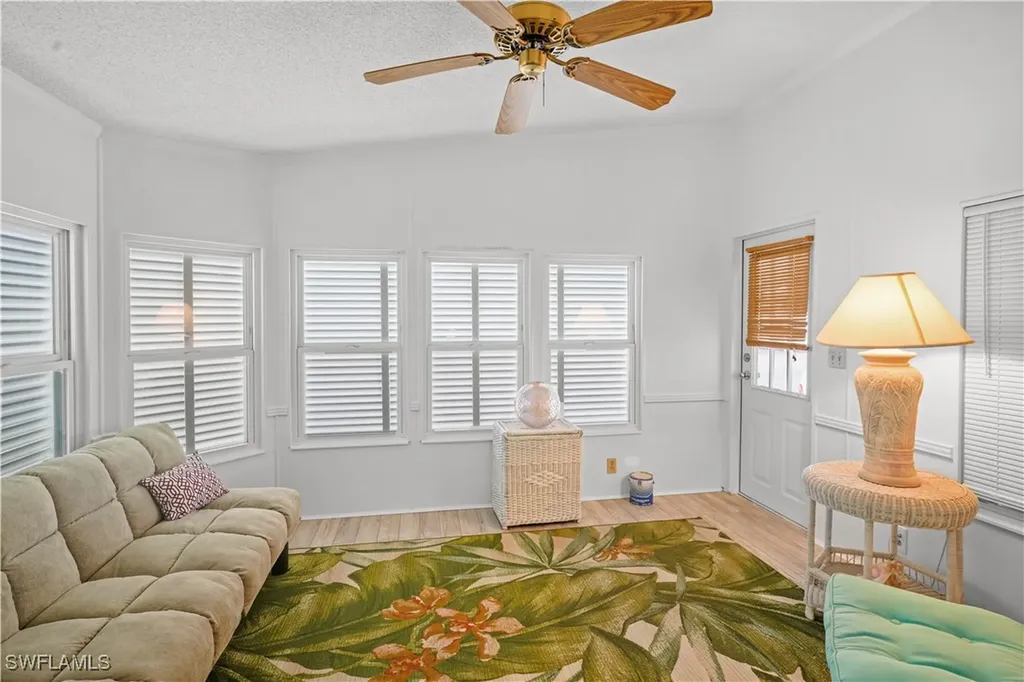 49 Turquoise Avenue Naples FL 34114