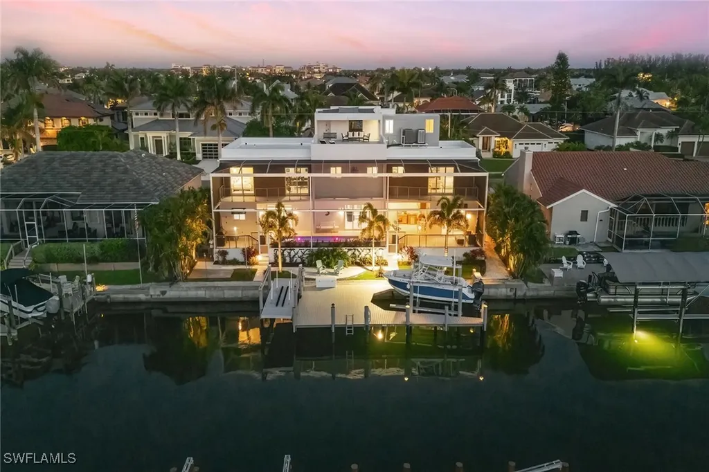 Marco Island FL, 724 Plantation Court