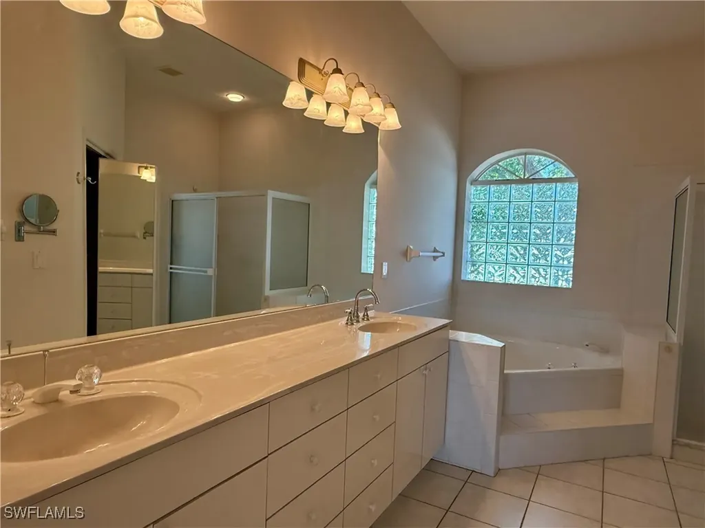 1529 SW 49th Terrace Cape Coral FL 33914