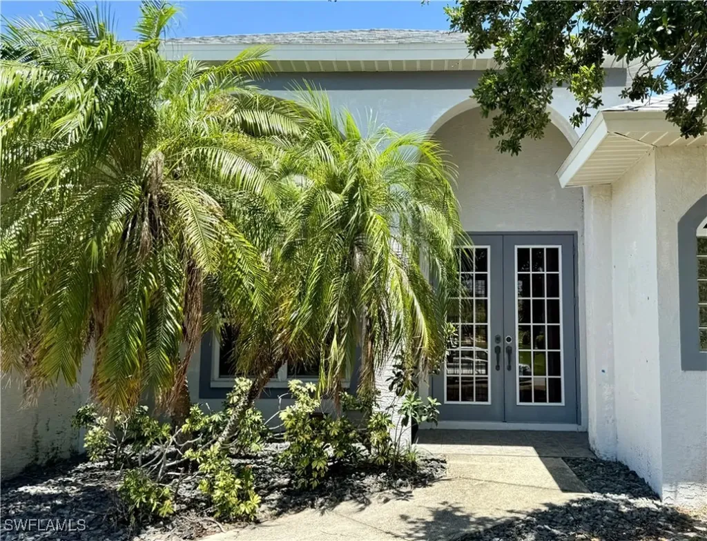 1529 SW 49th Terrace Cape Coral FL 33914