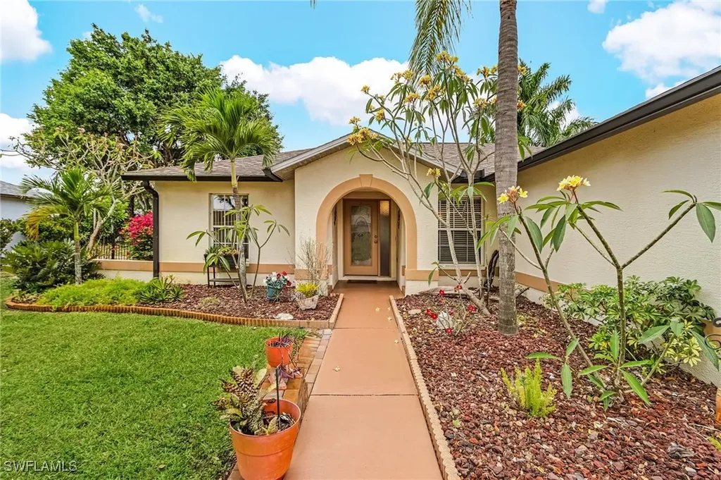 15553 Horseshoe Lane Fort Myers FL 33905