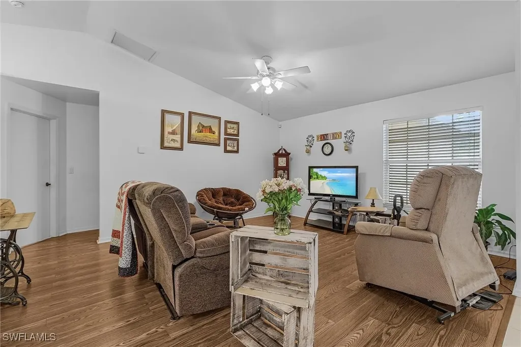 15553 Horseshoe Lane Fort Myers FL 33905