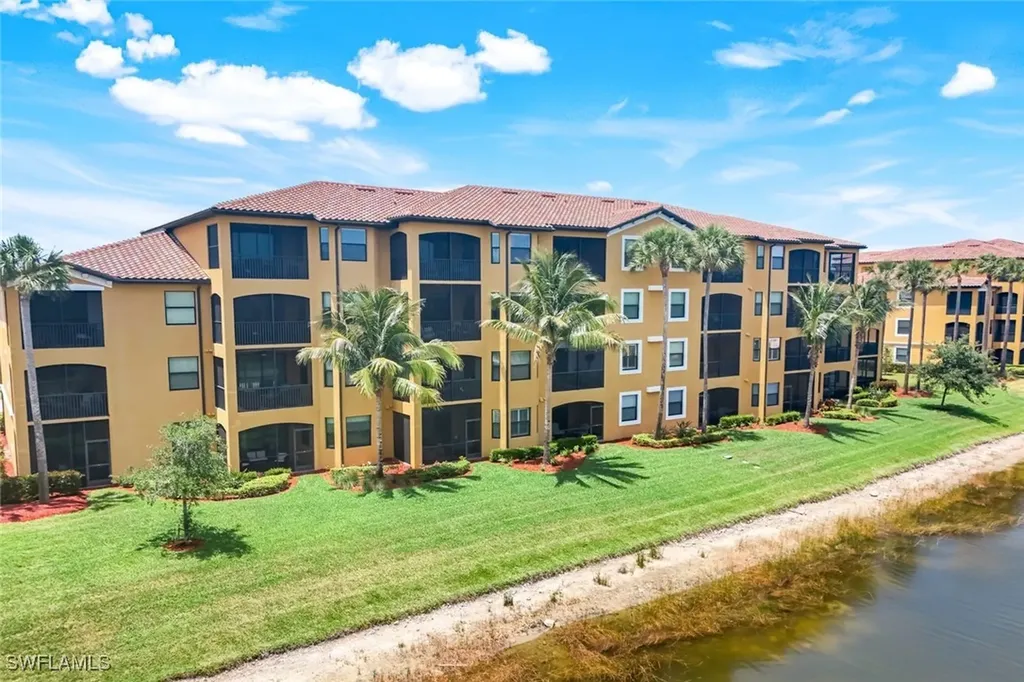 9590 Trevi Court Naples FL 34113