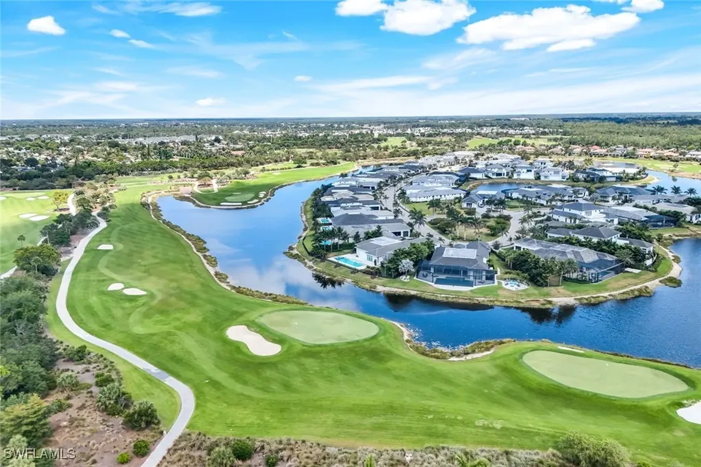 9590 Trevi Court Naples FL 34113