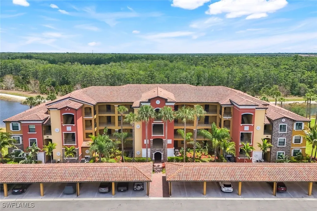 9590 Trevi Court Naples FL 34113