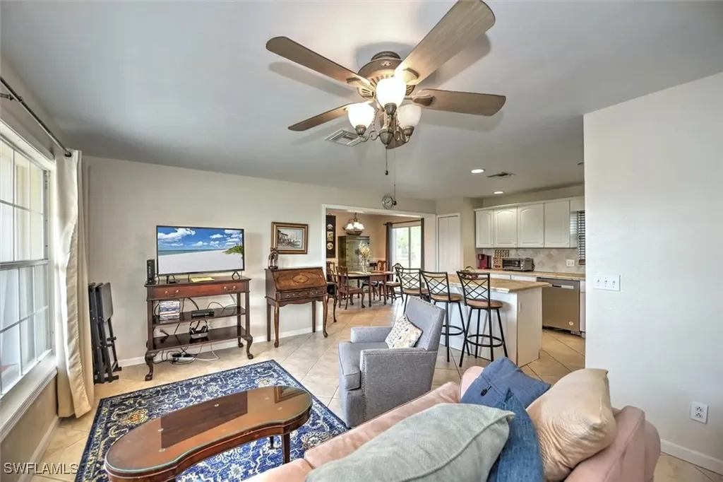 725 Sesame Court Cape Coral FL 33904