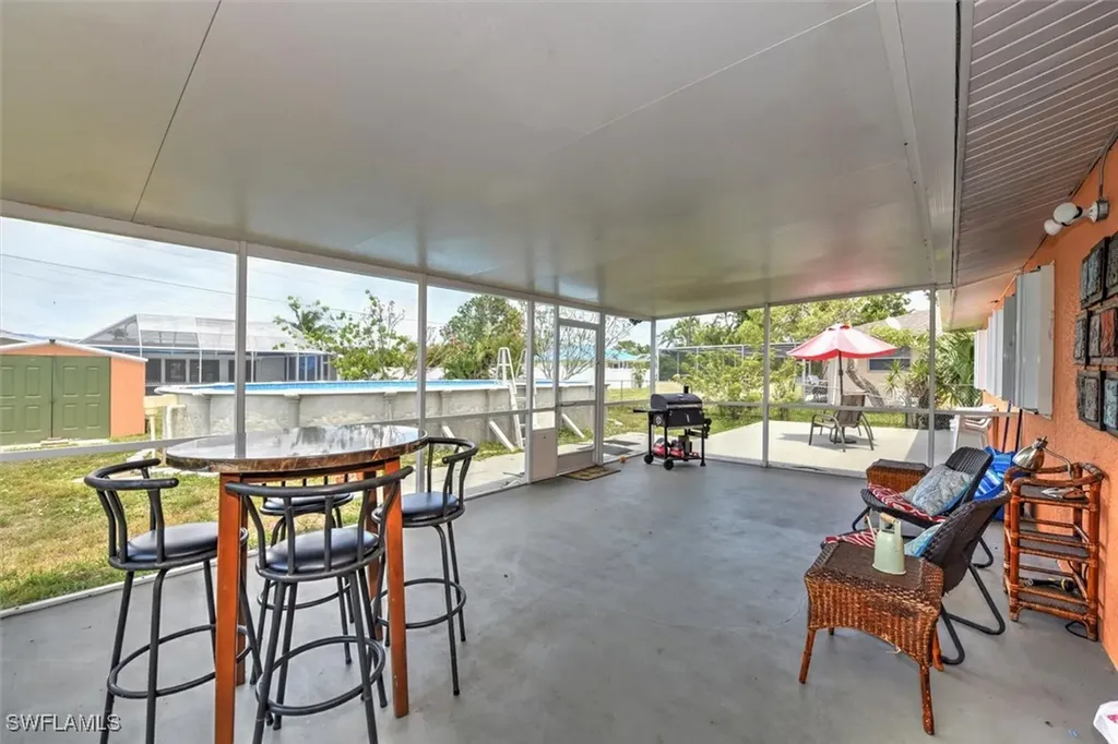 725 Sesame Court Cape Coral FL 33904