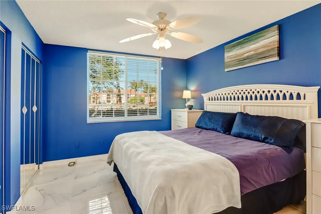 1265 Wildwood Lakes Boulevard Naples FL 34104