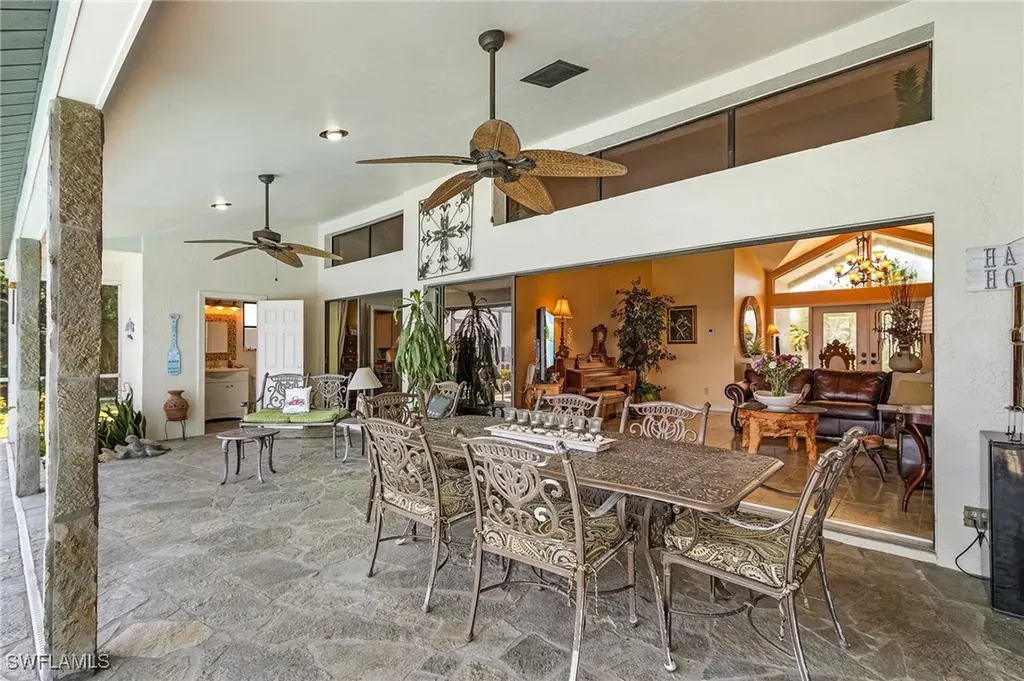 2803 SE 22nd Place Cape Coral FL 33904