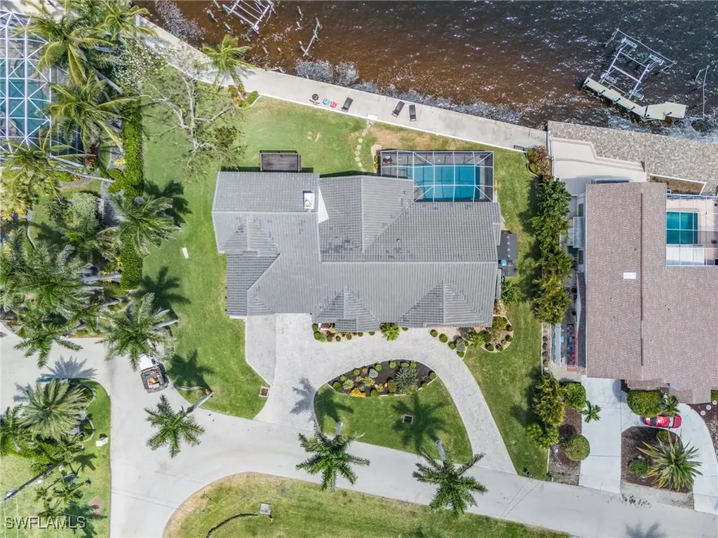 2803 SE 22nd Place Cape Coral FL 33904