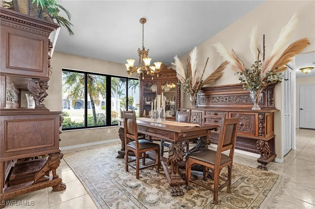 2803 SE 22nd Place Cape Coral FL 33904
