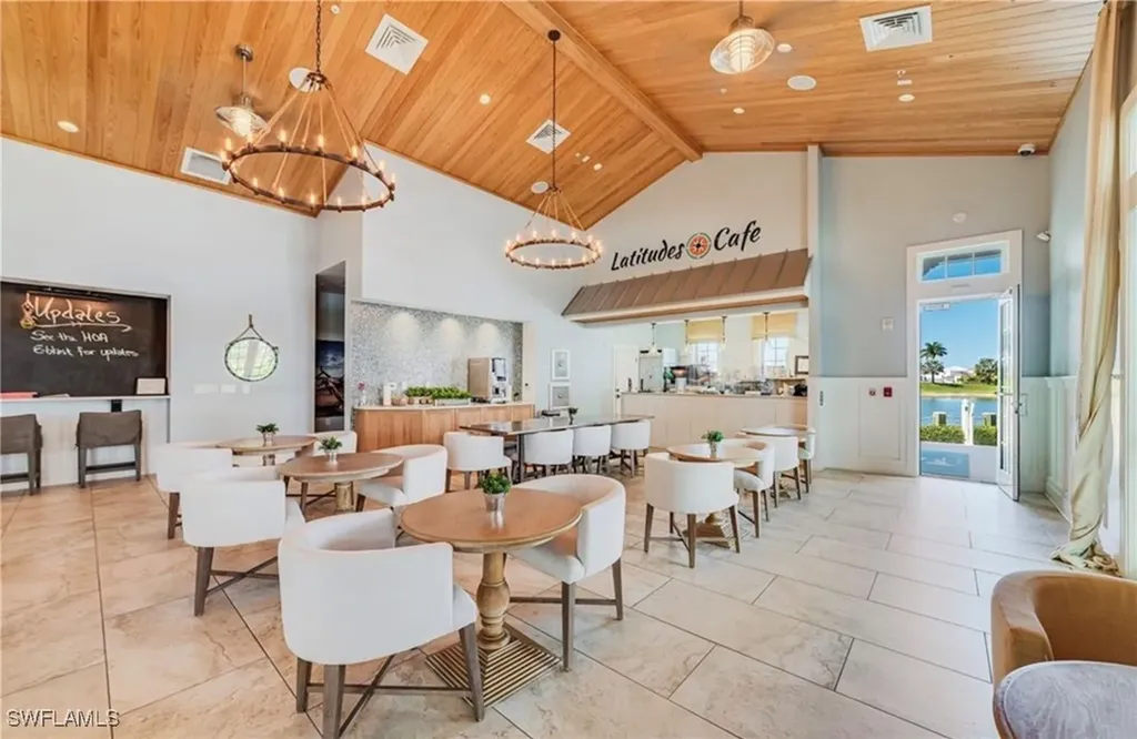 14521 Stern Way Naples FL 34114