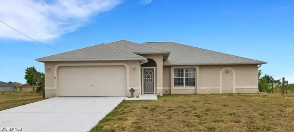 622 NE 12th Street Cape Coral FL 33909