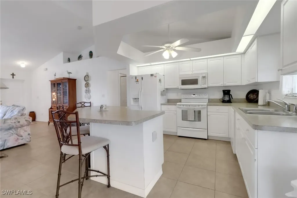622 NE 12th Street Cape Coral FL 33909