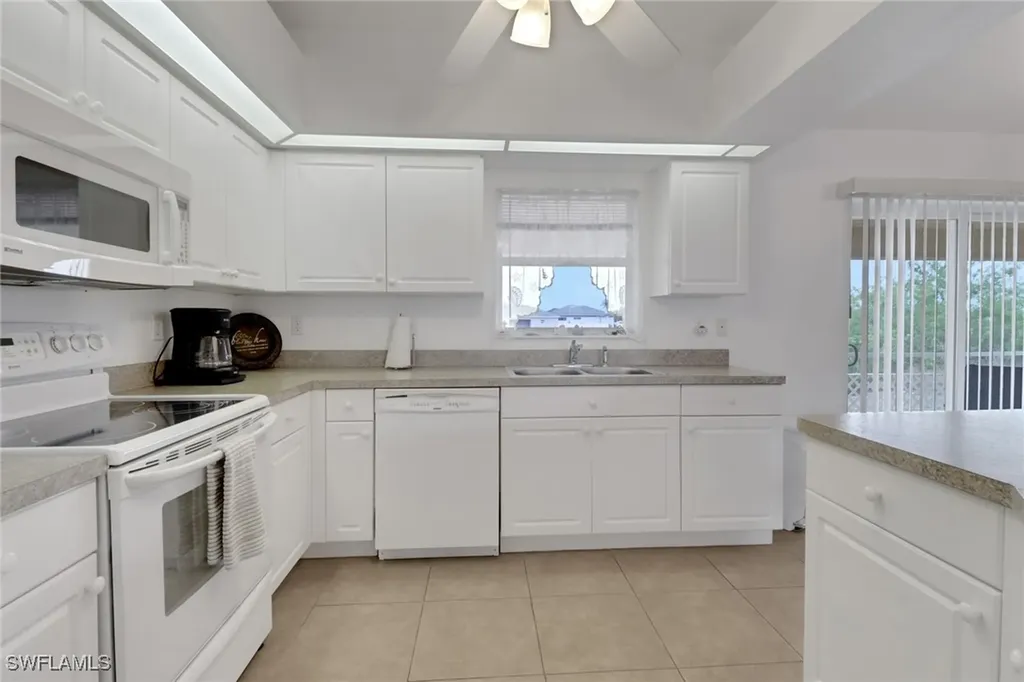 622 NE 12th Street Cape Coral FL 33909