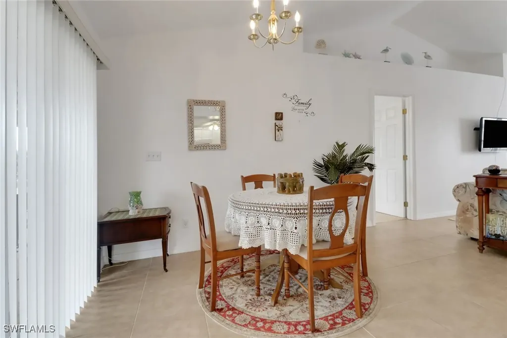 622 NE 12th Street Cape Coral FL 33909