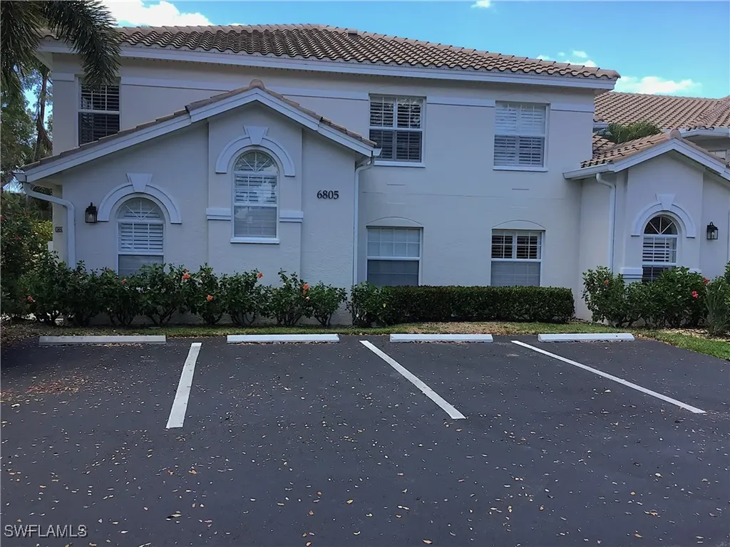 6805 Satinleaf Road S Naples FL 34109