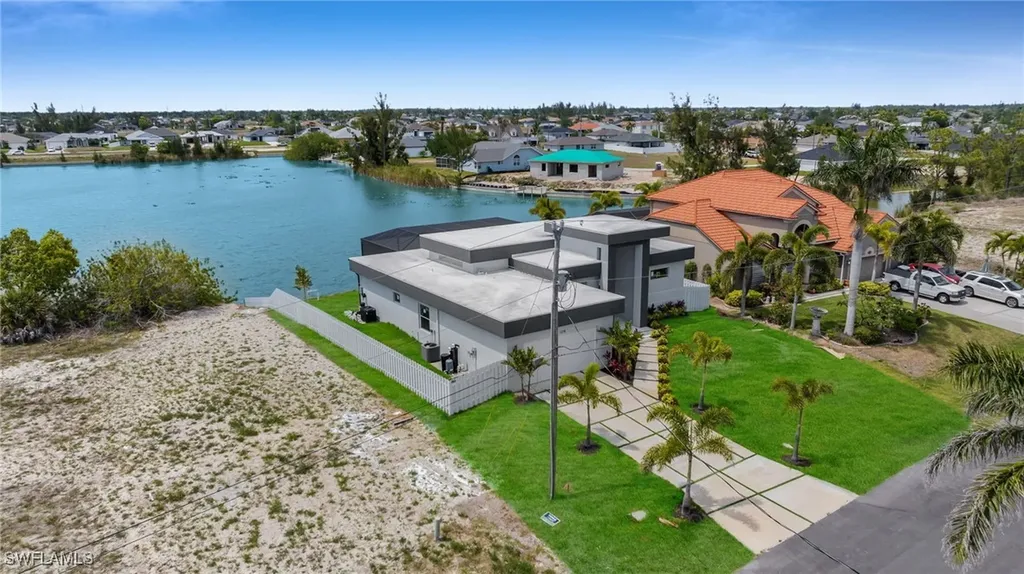 1218 NW 20th Avenue Cape Coral FL 33993