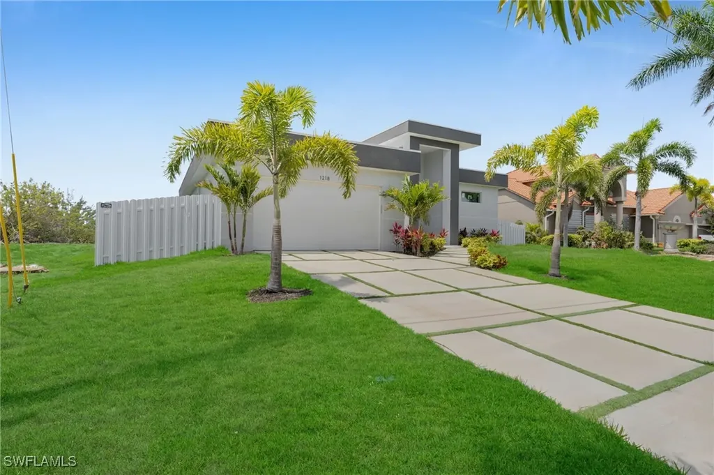 1218 NW 20th Avenue Cape Coral FL 33993