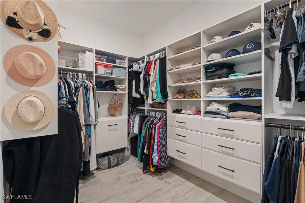 16198 Verilyn Circle Naples FL 34110
