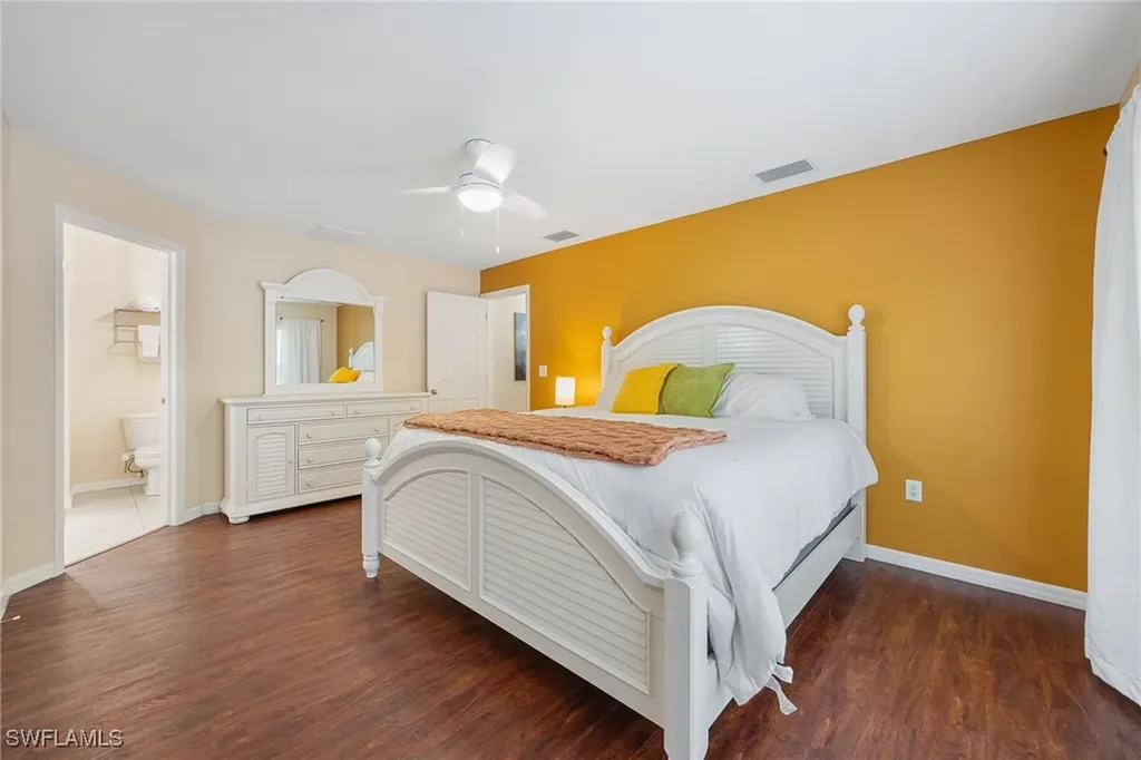2805 NW 4th Street Cape Coral FL 33993