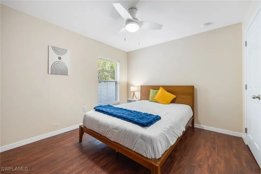2805 NW 4th Street Cape Coral FL 33993