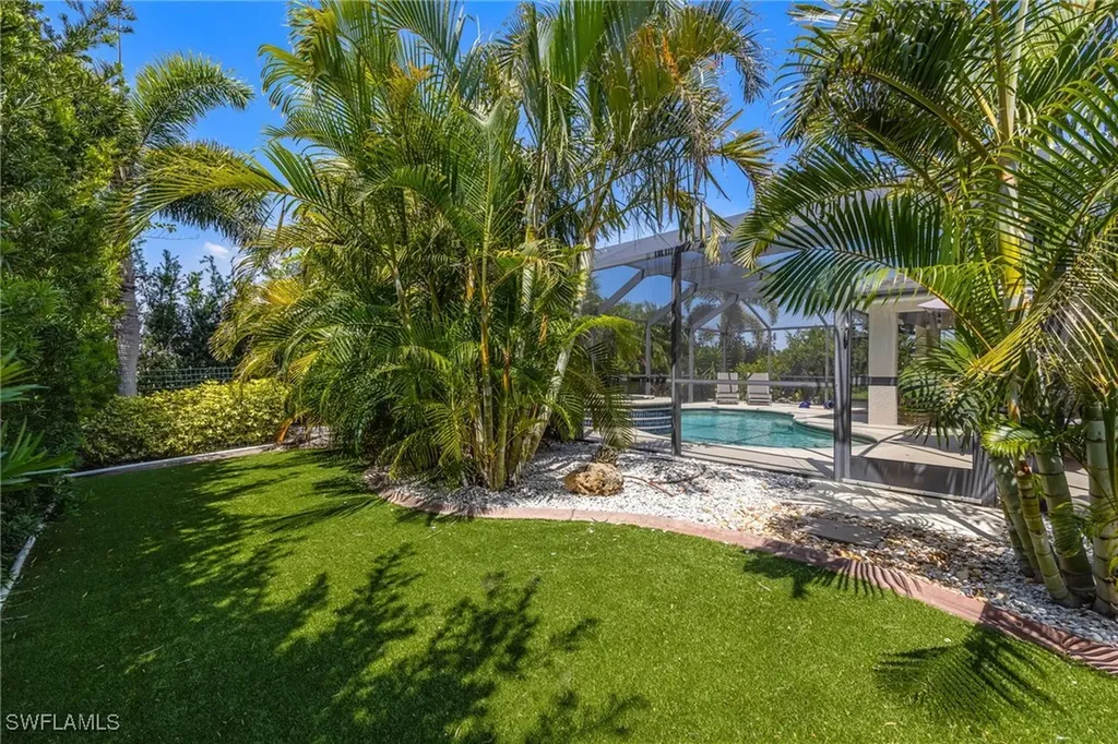 2805 NW 4th Street Cape Coral FL 33993