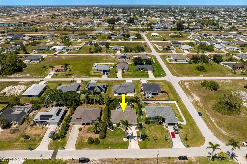 2805 NW 4th Street Cape Coral FL 33993