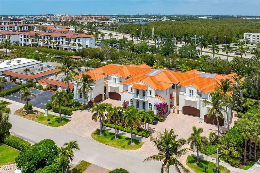 1603 Curlew Avenue Naples FL 34102