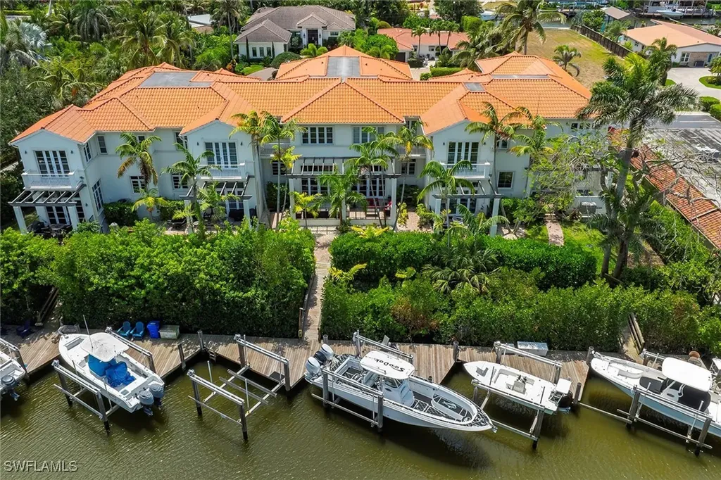 1603 Curlew Avenue Naples FL 34102