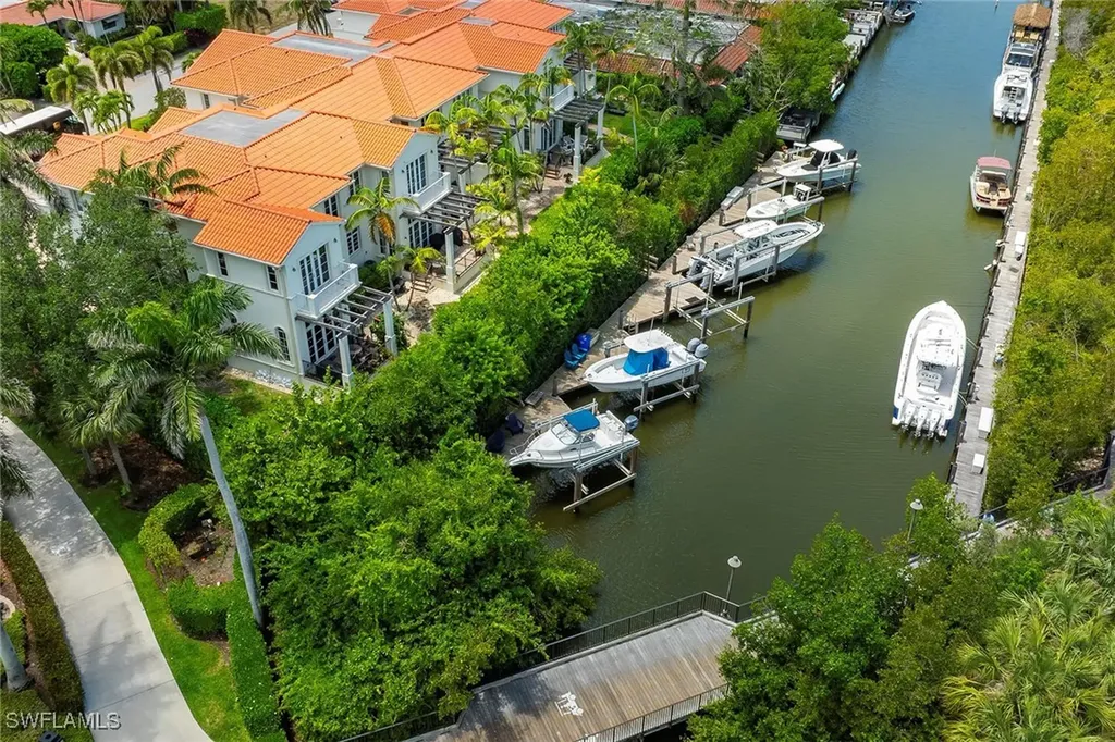 1603 Curlew Avenue Naples FL 34102