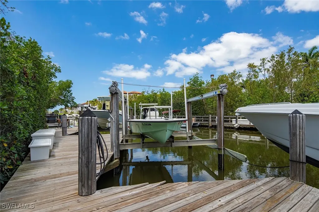 1603 Curlew Avenue Naples FL 34102